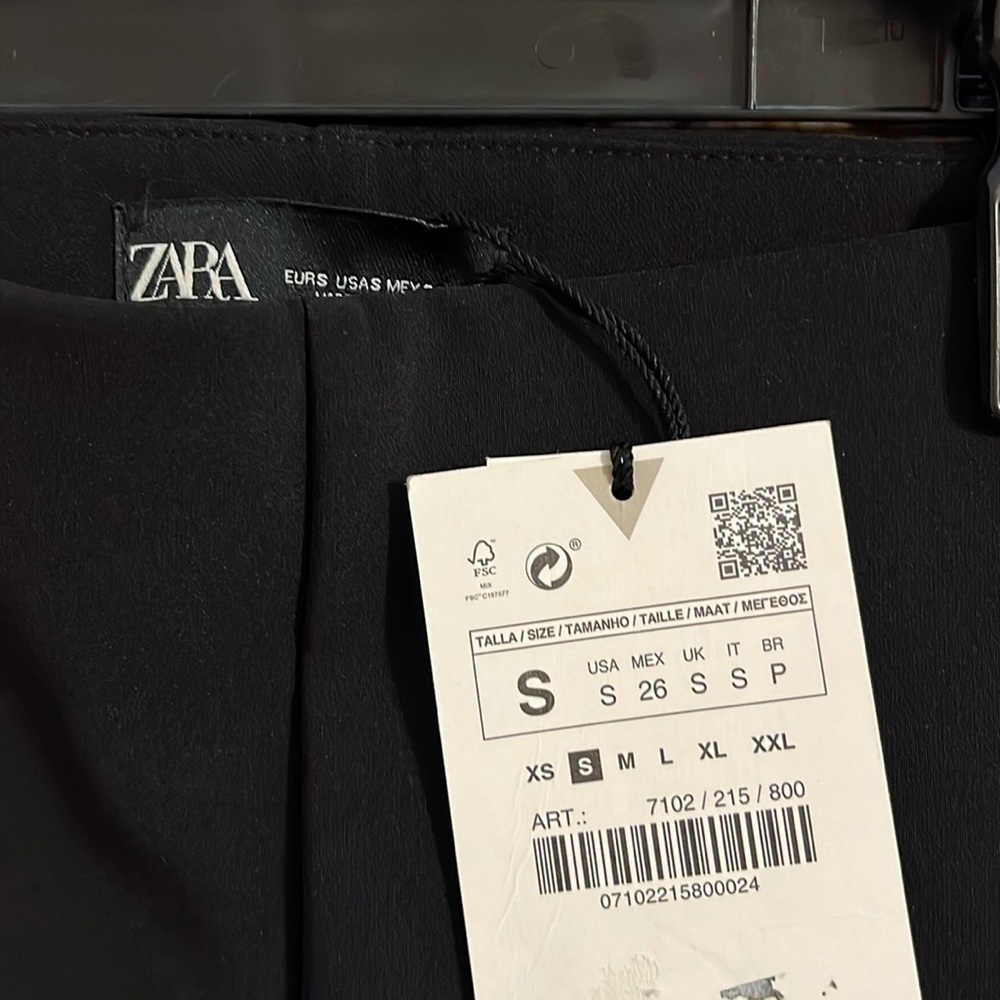 Zara High Waisted Legging Trouser with Side Ziper and Back Slits